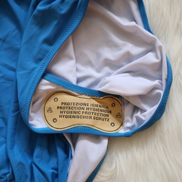 NEW Blue Shirring One Piece Swimsuit Size XS - Picture 4 of 7